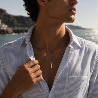 Minimal Pendant Necklace
